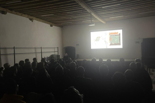 PHOTO 2025 10 31 08 37 19